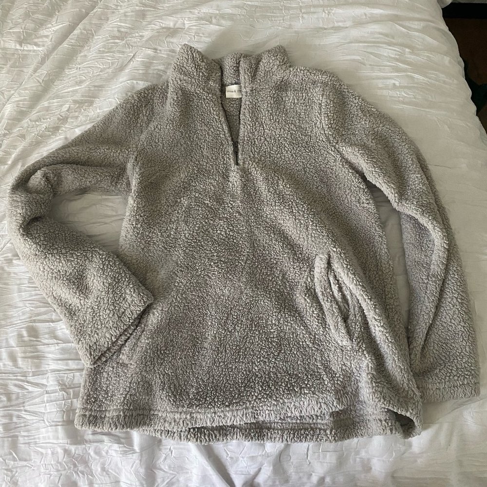 Mia & Tess fleece quarter zip